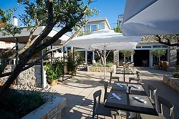 Hotel Osam - Adults Only 4*