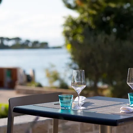 Hotel Osam - Adults Only