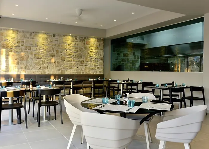 Ξενοδοχείο Osam - Adults Only 4*