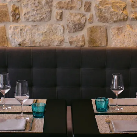 Osam - Adults Only 호텔