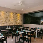 欧萨姆酒店 - 仅限成年人 酒店 4*