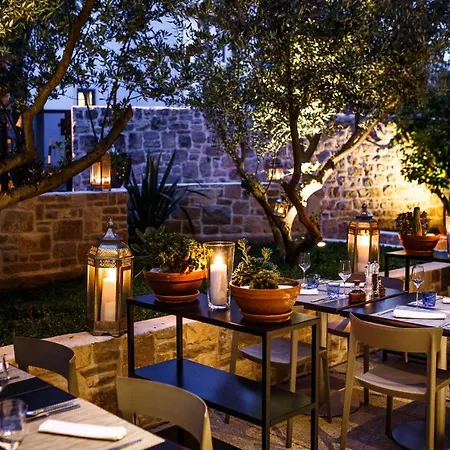 Hotel Osam - Adults Only 4*