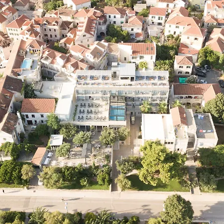 Osam - Adults Only Hotel 4*