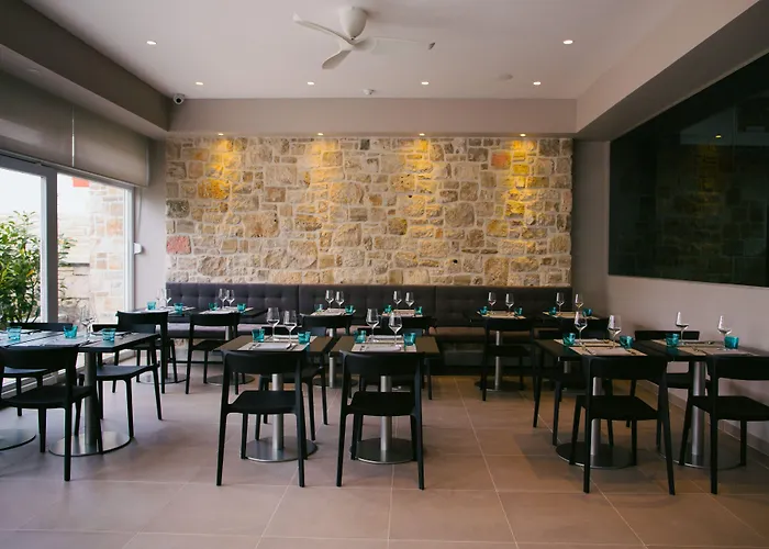 Osam - Adults Only Hotel