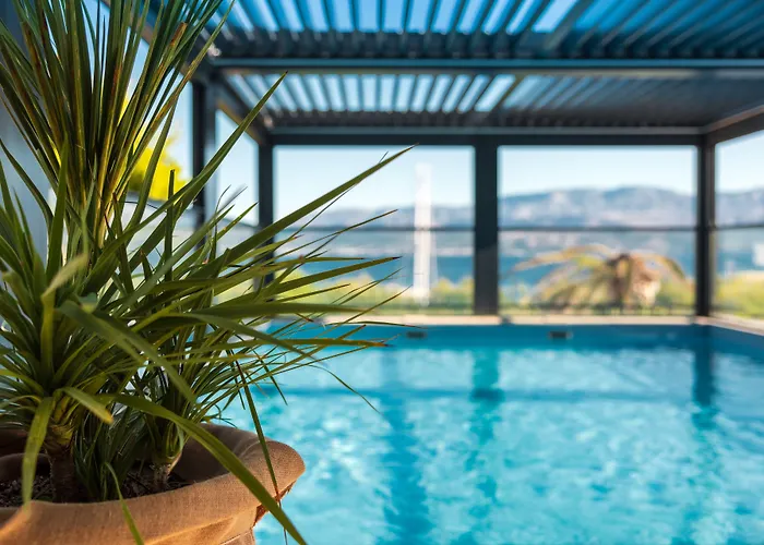 Osam - Adults Only 4*