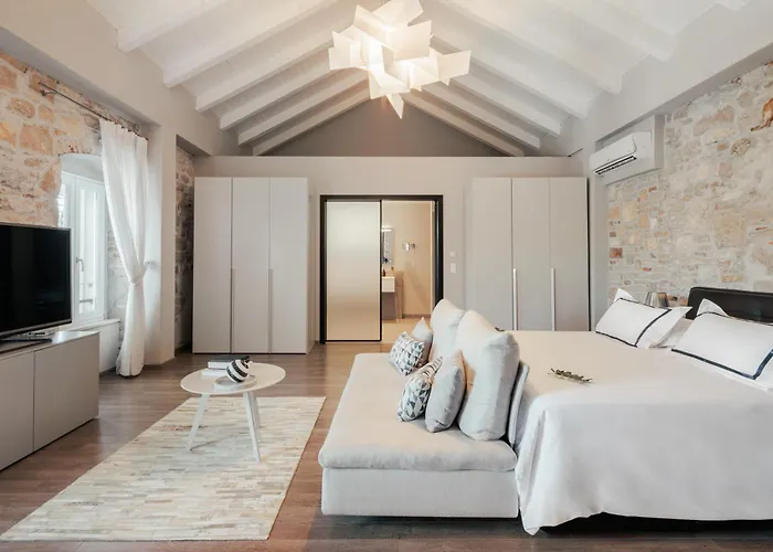 Hotel Osam - Adults Only 4*