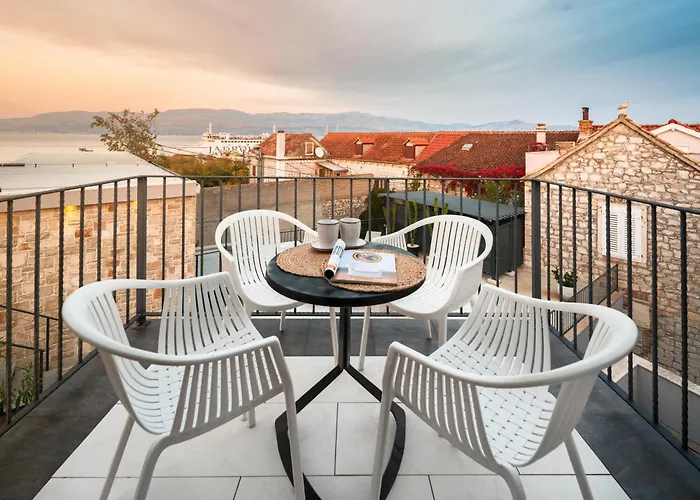 Osam - Adults Only Hotel 4*